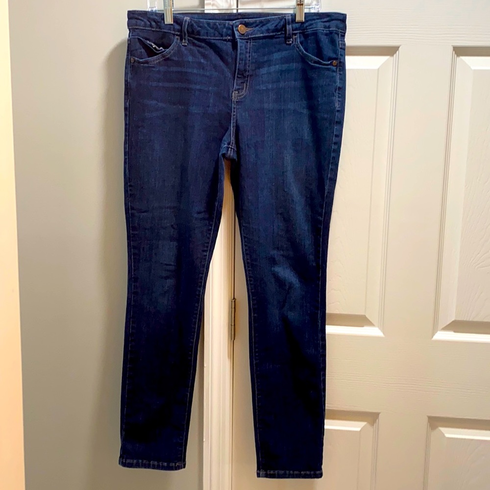 Simply Vera Wang jeans, size 12 regular